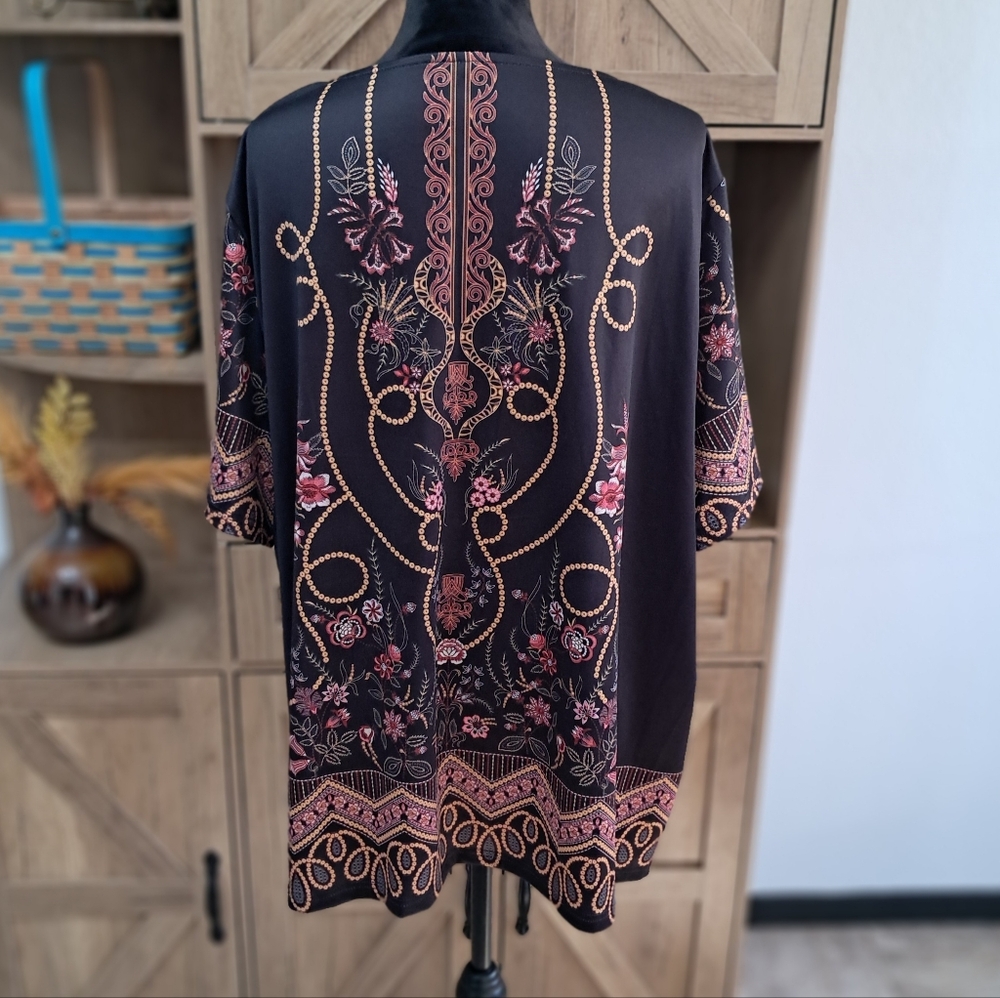 Tunic Blouse Black Colorful Pattern Short Sleeve Scoop Neck Artsy Day To Night - Picture 2 of 9
